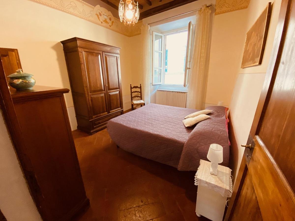 Casa Teatro Apartment กอร์โตนา ภายนอก รูปภาพ